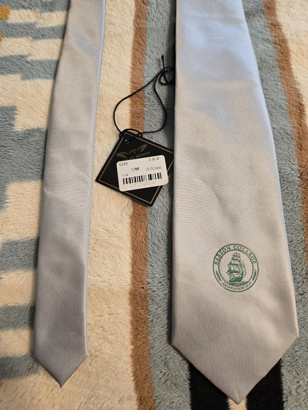 Babson College Official University Eagles Wings Tie NWT